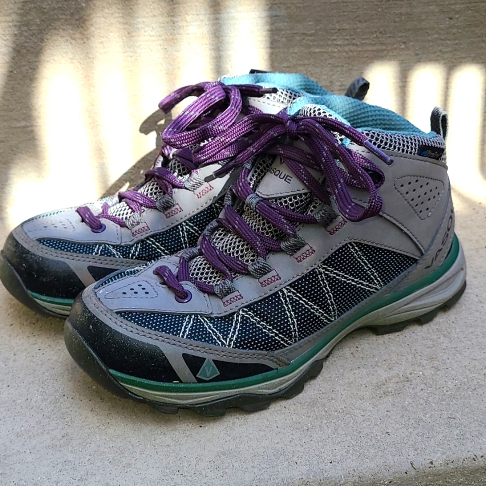 Vasque Womens Monolith with UltraDry hiking high top boots size 6.5M